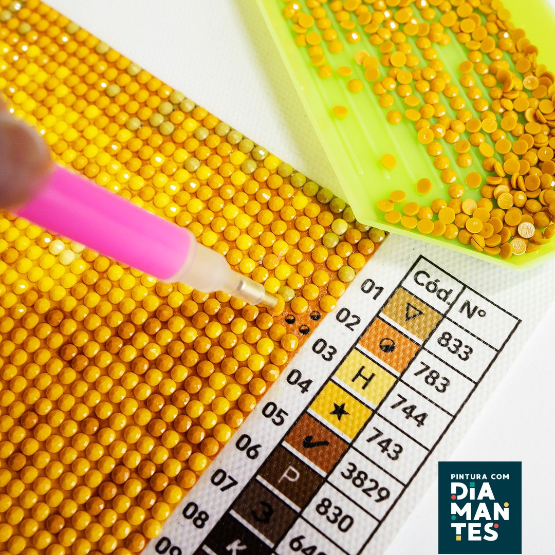 5D Diamond Painting Kit For Home Decoration (Random Designs)