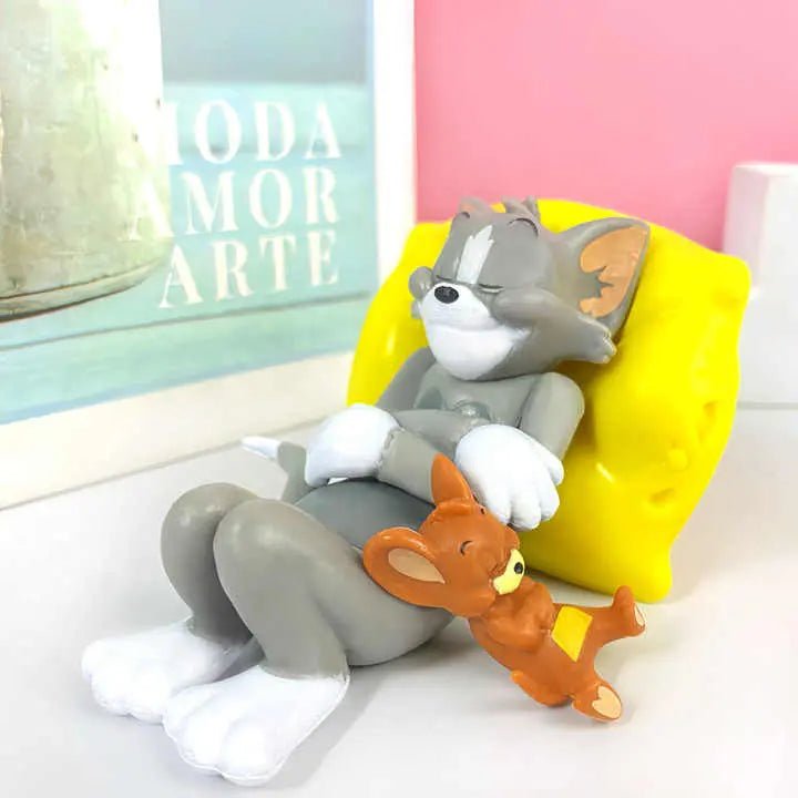 Tom and Jerry Cartoon Action Figures Model