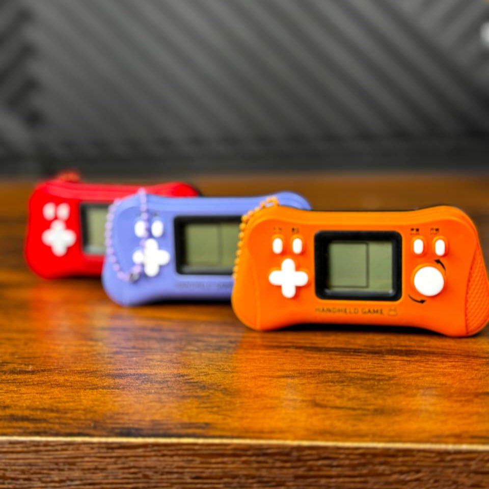 Portable Retro Tetris Console Brick Game - video game